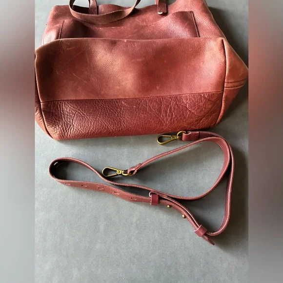 Madewell Medium Transport Tote Dark Cabernet - Picture 7 of 15
